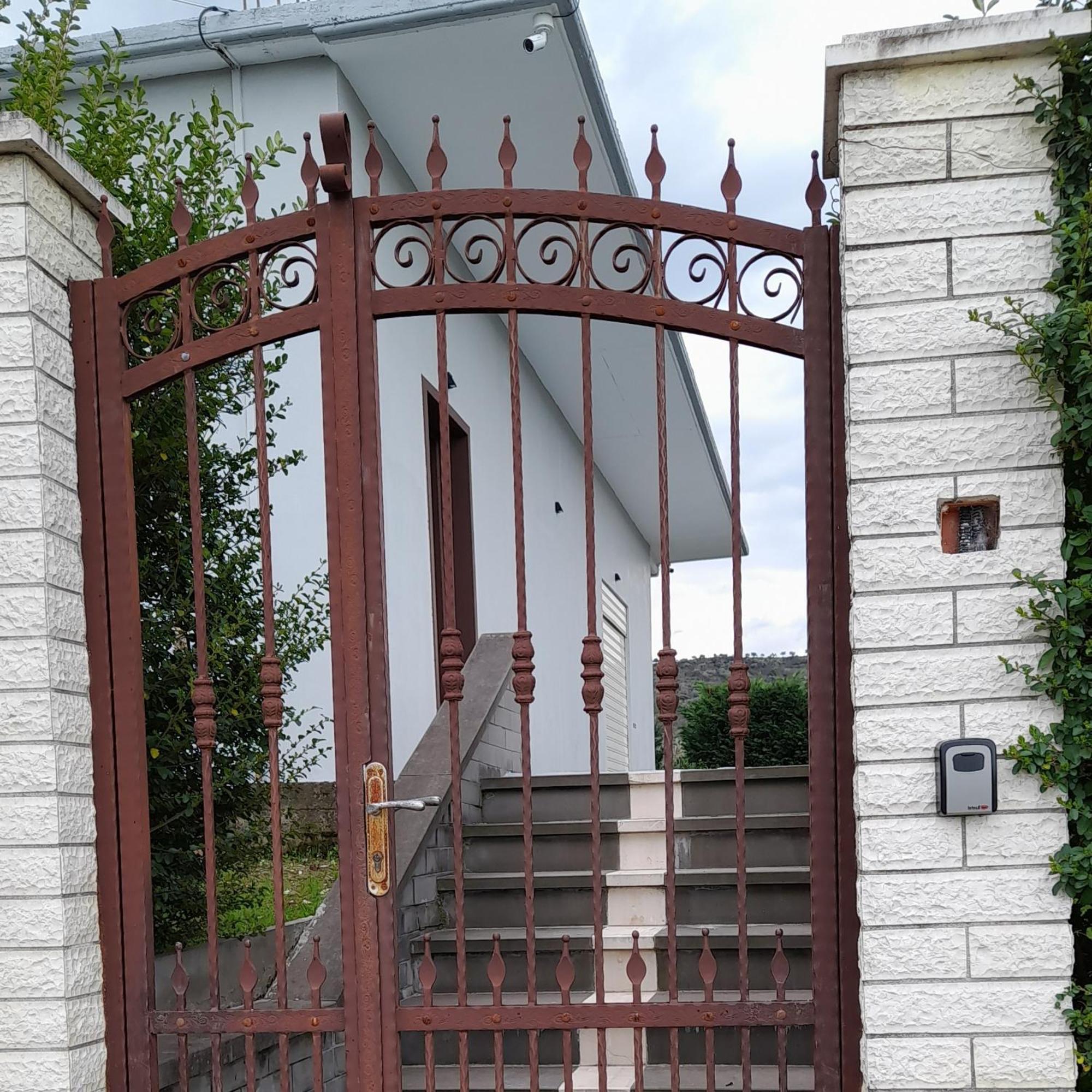 A&A House Konuk evi Berat Dış mekan fotoğraf